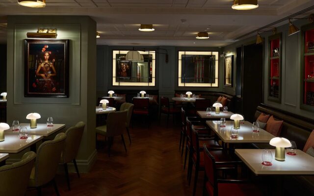 The Mayfair Townhouse – an Iconic Luxury Hotel