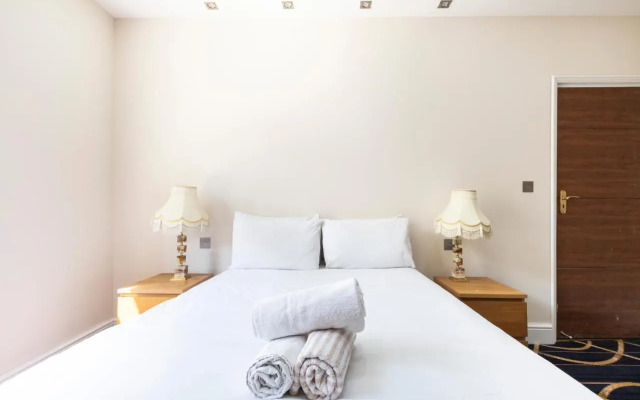 Marble Arch Mews Apart'hotel