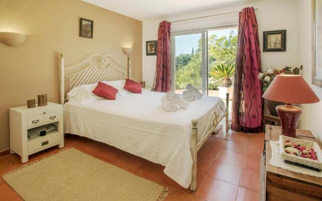 Villa Midas