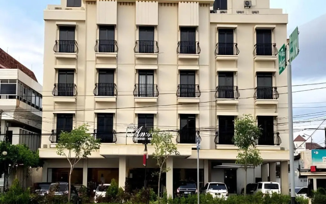 The Amrani Syariah Hotel