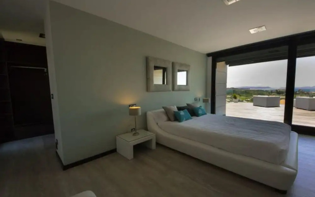 Sanxenxo 101120 5 Bedroom Villa By Mo Rentals