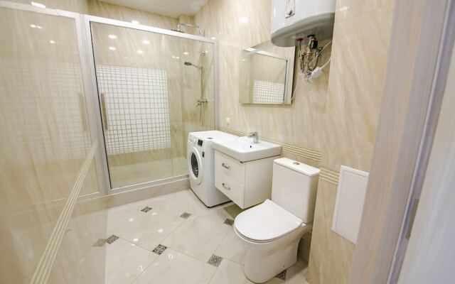 Апартаменты на ул. Комарова, 58-201