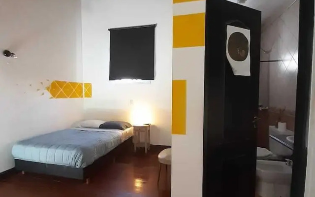 Parla Hostel