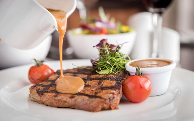 Clayton Hotel Silver Springs