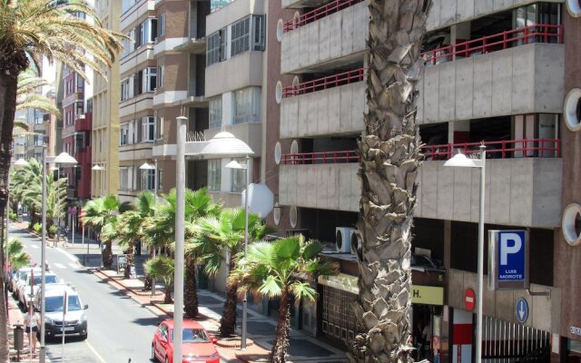 Apartamento Canteras vista mar lateral