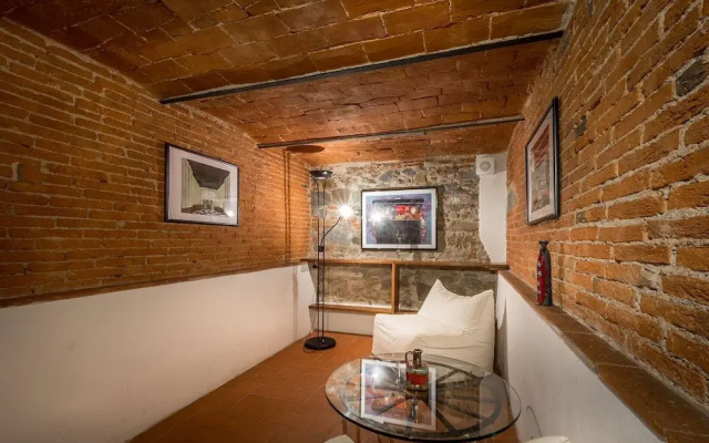 Pignone Apartment by Mmega