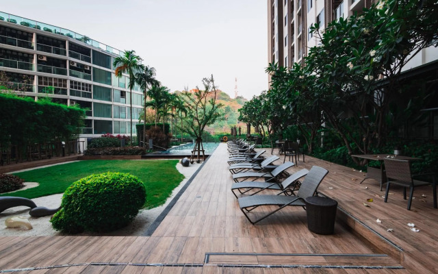 Unixx South Pattaya by GrandisVillas