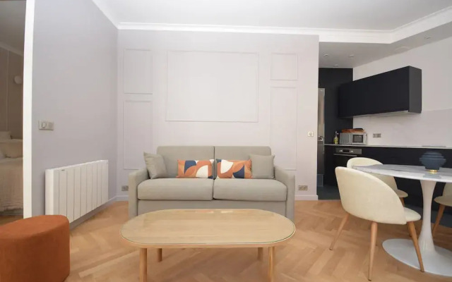 Reva Suites