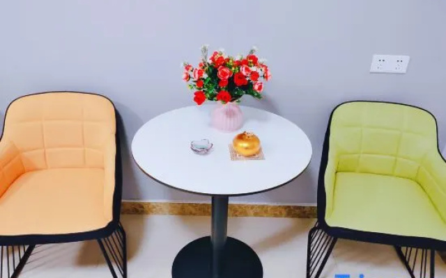 Zhengding Baoming Apartment
