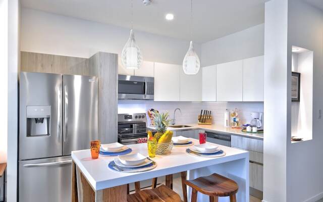 Sunset Blvd 10A - 2 Br Condo