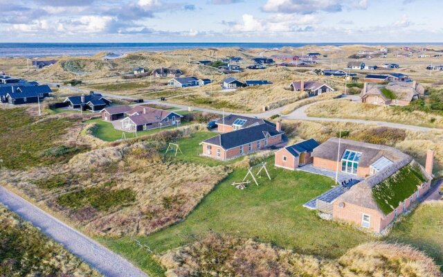 12 Person Holiday Home On A Holiday Park In Ringkøbing