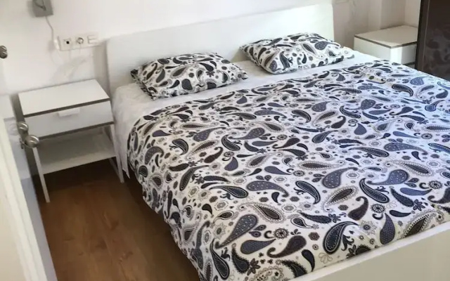 New Luxury Apartment In The City Center