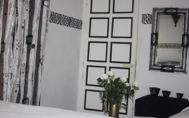 Riad O-ly