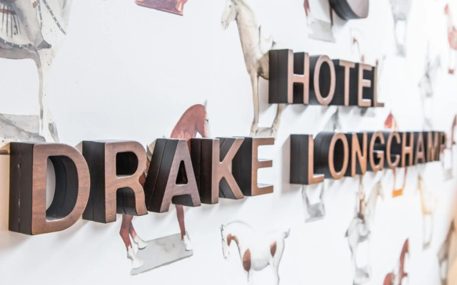 Drake Longchamp