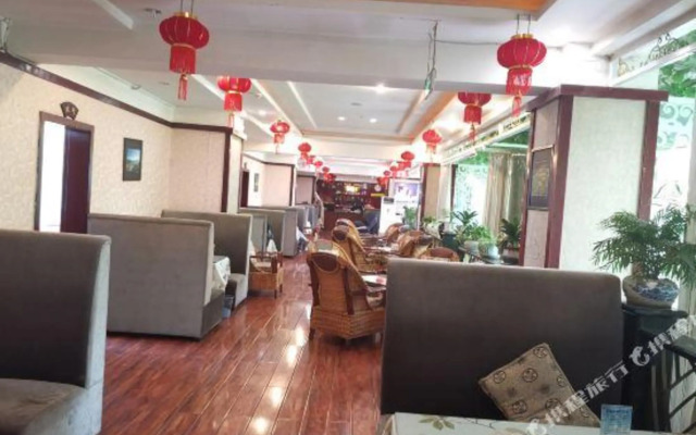 Lanfeng Hotel