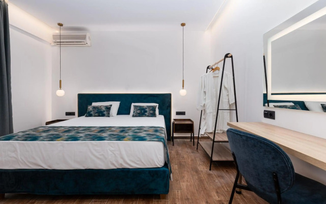 Sirocco Hotel