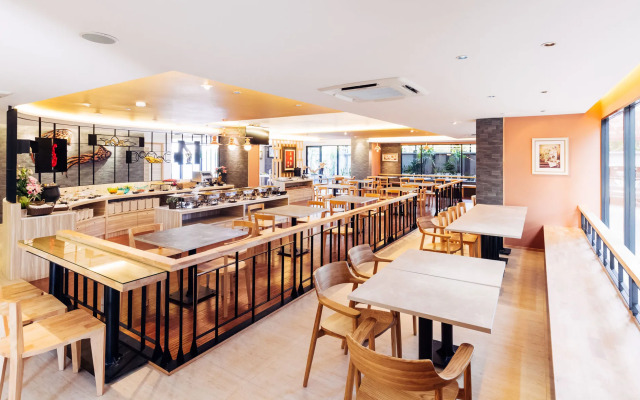 Baron Residence Bangkok