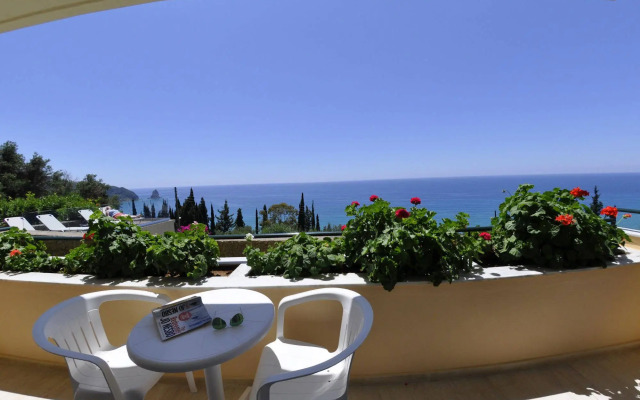 Pelagos Apartments