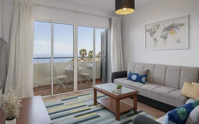 Garajau Iii, With Balcony and sea View