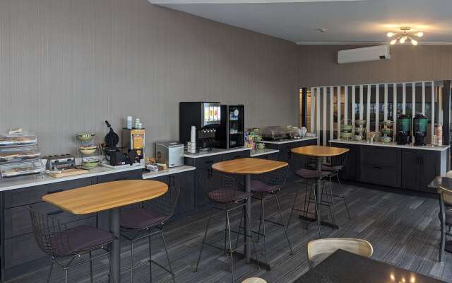 Quality Inn & Suites Northampton - Amherst
