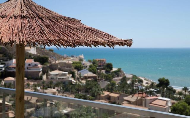 Ático soleado con vistas al mar