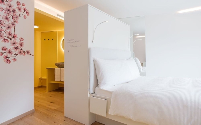 Neuro Campus Hotel