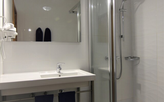 Arena Dorada - Apartments