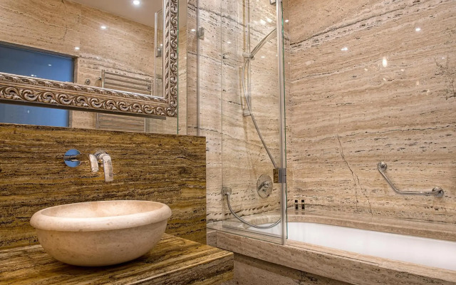 Villa Plaza Boutique Hotel & Spa