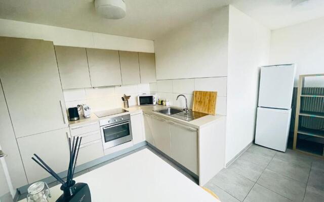 The 5 continents III by Stay Swiss