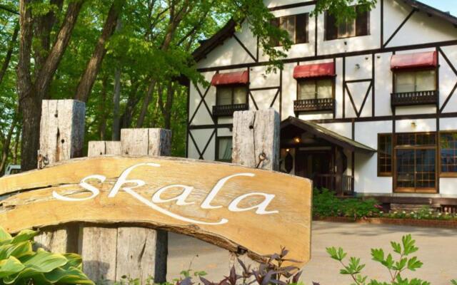 Grove Inn Skala