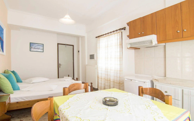 Holiday Beach Resort
