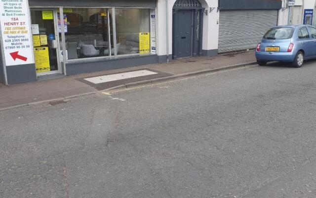 The Wee Stop Gap. Luxury 3 bedroom apartment.