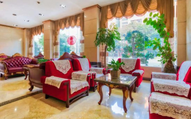 Puyang Hotel