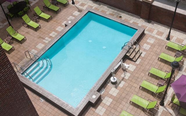 Holiday Inn Savannah Historic District by IHG