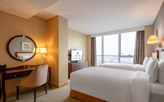 Regal Plaza Hotel & Residence Waigaoqiao – Guest Rooms – Shanghai