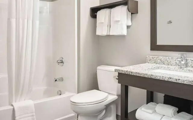 stayAPT Suites San Antonio-Randolph