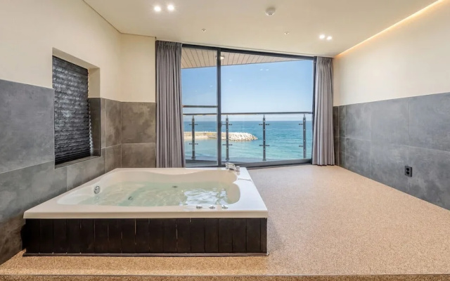 Sokcho W&jiseda Spa Poolvilla