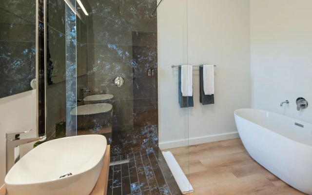 Glow Boutique Suites