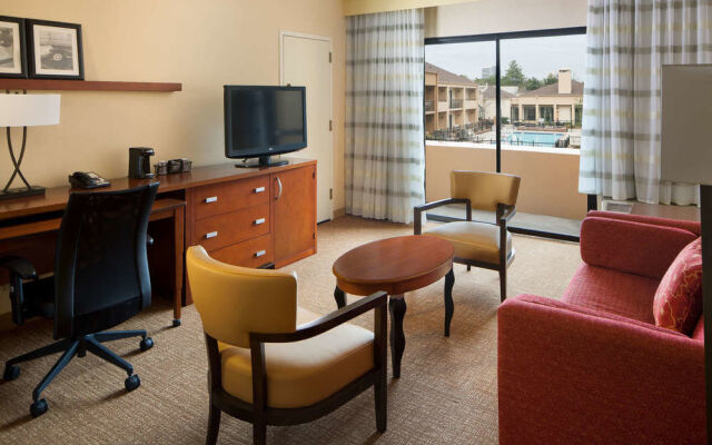 Courtyard Birmingham Hoover