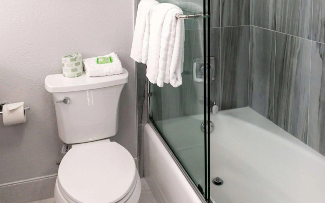 Best Western Palm Beach Lakes