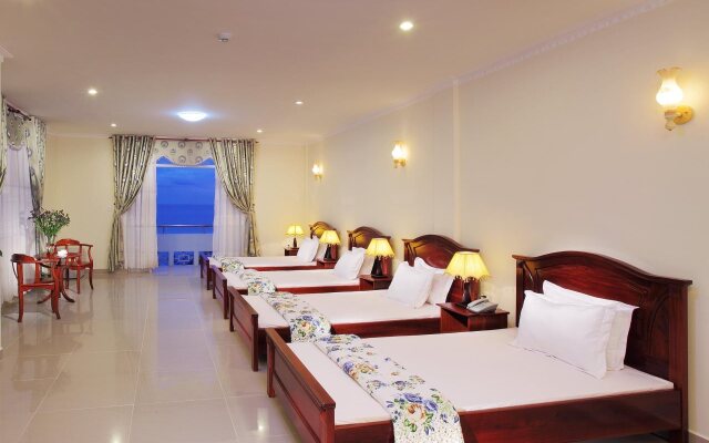 Minh Dam Hotel & Restaurant