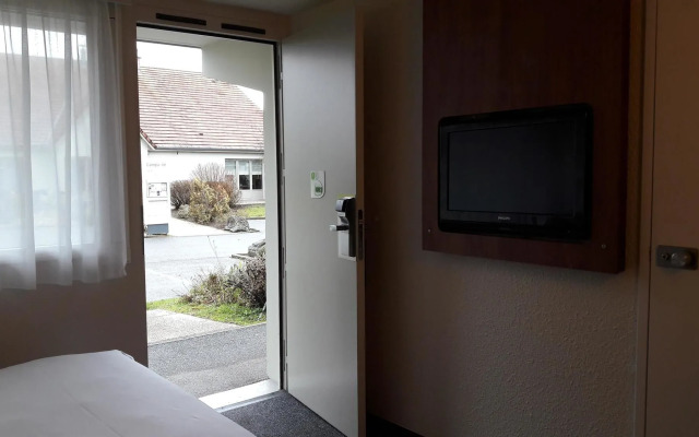 Campanile Montluçon - St Victor