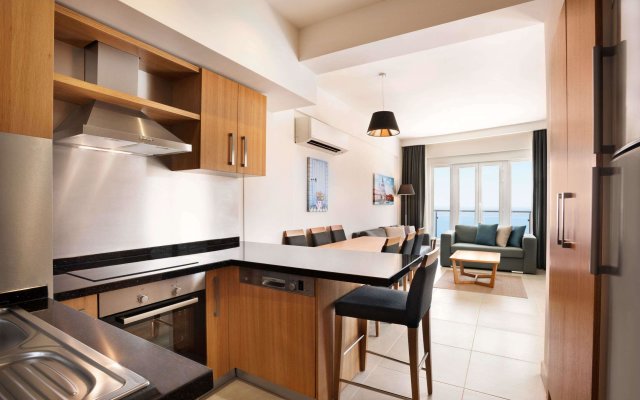 Ramada Hotel & Suites by Wyndham Kusadasi