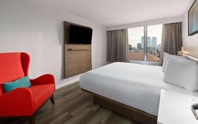 Wyndham Garden Norfolk Downtown