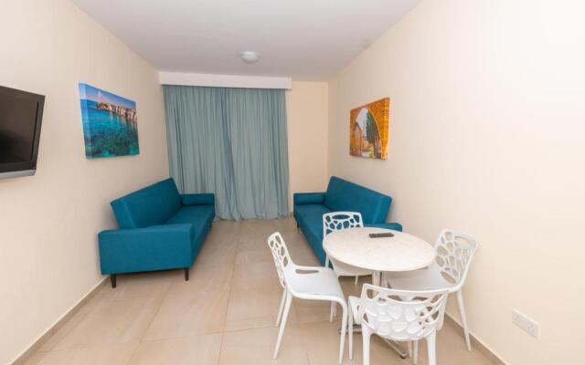 Tofinis Hotel