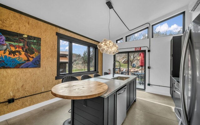 Canyon Casitas at Zion