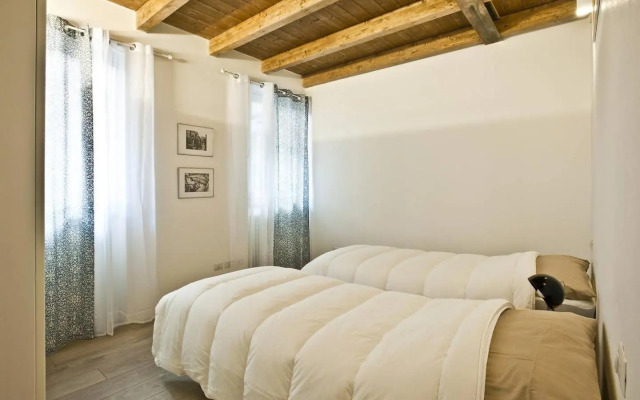 Casa Caramelli bilocale in corte