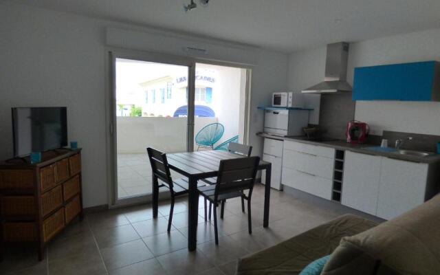 Appartement Saintes-Maries-de-la-Mer, 2 pièces, 4 personnes - FR-1-475-5