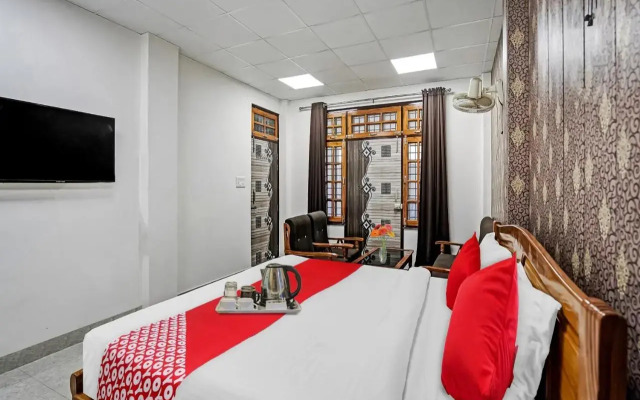 OYO Flagship 70217 Visitor Guest House