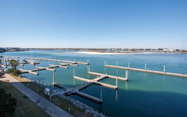 Crb0407 4 Bedroom Condo